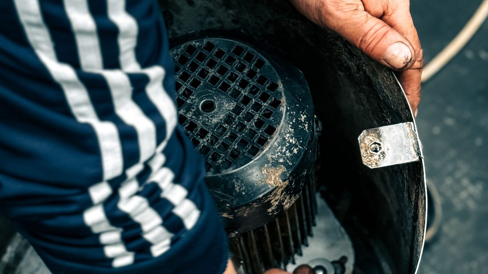 Comment bien dimensionner un variateur pour moteur triphasé